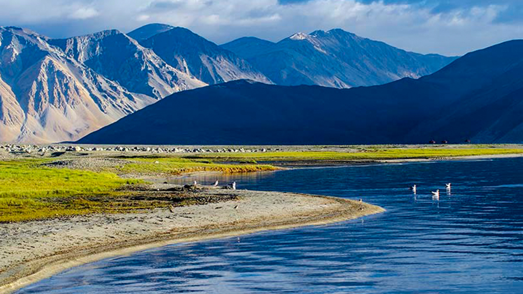 Sham-Valley-upto-Alchi